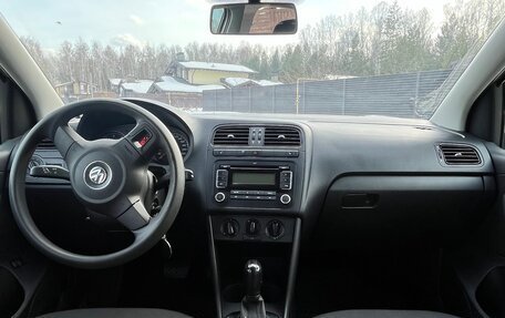 Volkswagen Polo VI (EU Market), 2010 год, 560 000 рублей, 7 фотография
