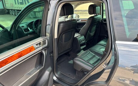 Volkswagen Touareg III, 2013 год, 1 880 000 рублей, 14 фотография