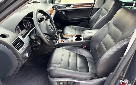 Volkswagen Touareg III, 2013 год, 1 880 000 рублей, 8 фотография