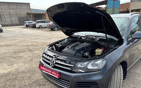 Volkswagen Touareg III, 2013 год, 1 880 000 рублей, 21 фотография