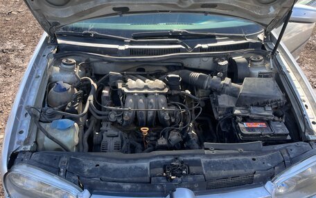 Volkswagen Golf IV, 1999 год, 175 000 рублей, 10 фотография