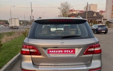 Mercedes-Benz M-Класс, 2012 год, 2 100 000 рублей, 6 фотография