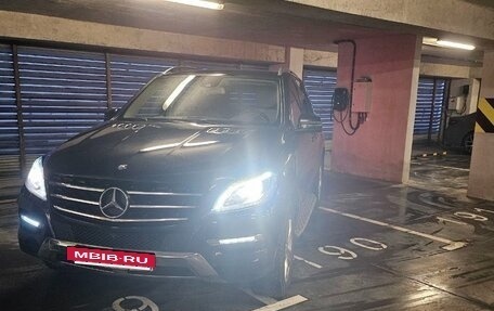 Mercedes-Benz M-Класс, 2014 год, 3 300 000 рублей, 28 фотография