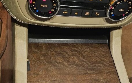 Mercedes-Benz M-Класс, 2014 год, 3 300 000 рублей, 38 фотография