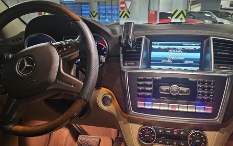 Mercedes-Benz M-Класс, 2014 год, 3 300 000 рублей, 34 фотография