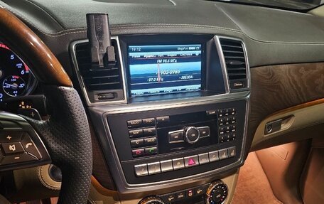 Mercedes-Benz M-Класс, 2014 год, 3 300 000 рублей, 36 фотография