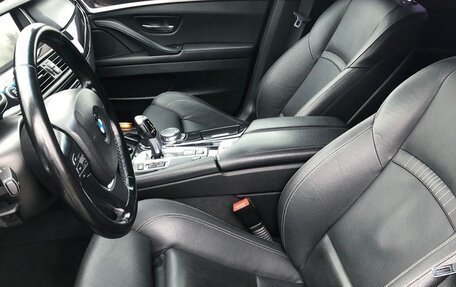 BMW 5 серия, 2015 год, 1 800 000 рублей, 6 фотография