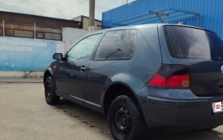 Volkswagen Golf IV, 2001 год, 180 000 рублей, 3 фотография