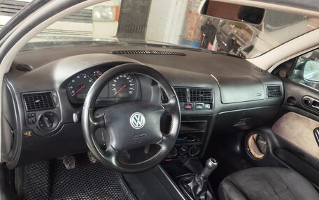 Volkswagen Golf IV, 2001 год, 180 000 рублей, 8 фотография