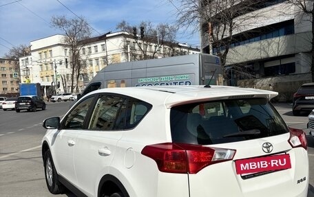 Toyota RAV4, 2014 год, 1 740 000 рублей, 2 фотография