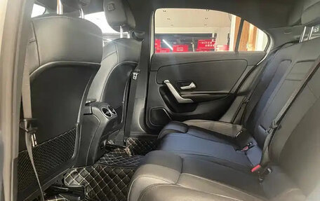 Mercedes-Benz A-Класс, 2022 год, 2 260 000 рублей, 9 фотография