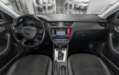 Skoda Octavia, 2015 год, 1 480 000 рублей, 8 фотография