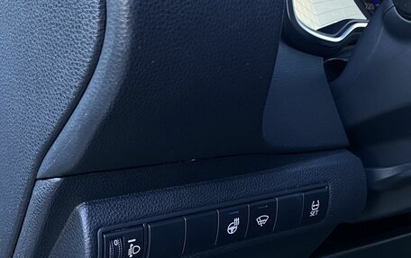 Toyota Corolla, 2019 год, 1 849 000 рублей, 21 фотография