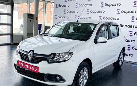 Renault Sandero II рестайлинг, 2014 год, 810 000 рублей, 2 фотография