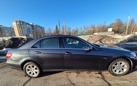 Mercedes-Benz E-Класс, 2012 год, 1 580 000 рублей, 5 фотография