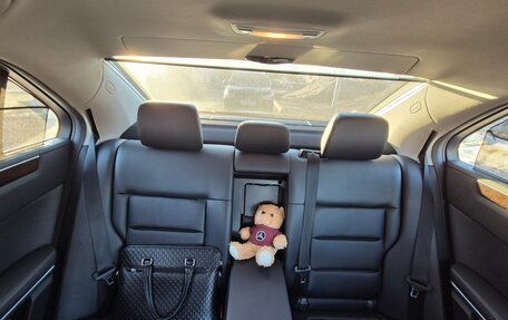 Mercedes-Benz E-Класс, 2012 год, 1 580 000 рублей, 13 фотография