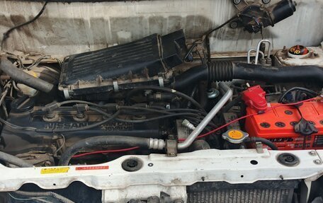 Nissan Cube II, 1998 год, 245 000 рублей, 8 фотография