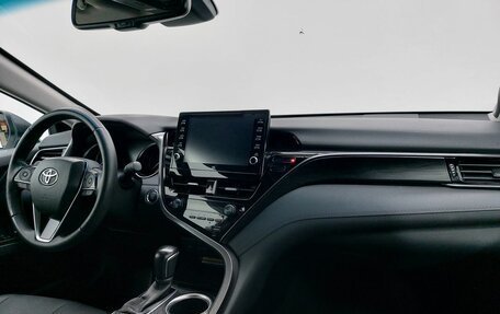 Toyota Camry, 2022 год, 3 399 000 рублей, 12 фотография