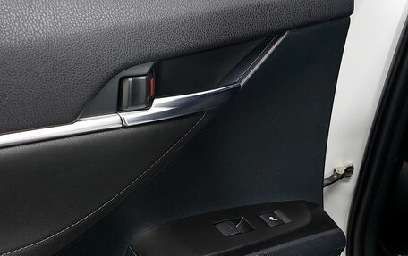 Toyota Camry, 2022 год, 3 399 000 рублей, 20 фотография