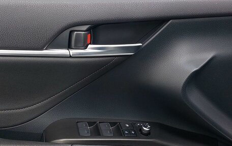 Toyota Camry, 2022 год, 3 399 000 рублей, 17 фотография