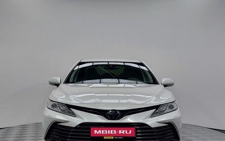Toyota Camry, 2022 год, 3 399 000 рублей, 2 фотография