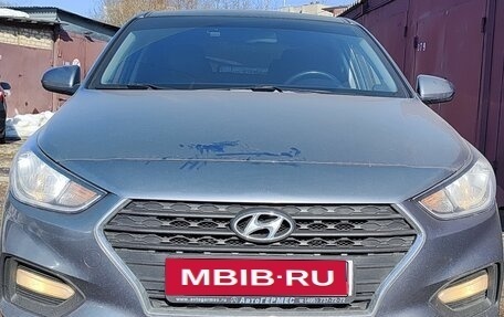 Hyundai Solaris II рестайлинг, 2018 год, 1 450 000 рублей, 1 фотография