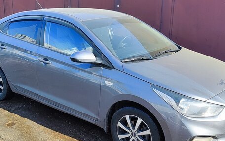 Hyundai Solaris II рестайлинг, 2018 год, 1 450 000 рублей, 5 фотография