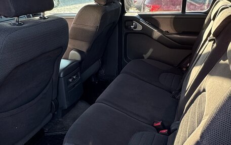 Nissan Pathfinder, 2005 год, 959 999 рублей, 10 фотография