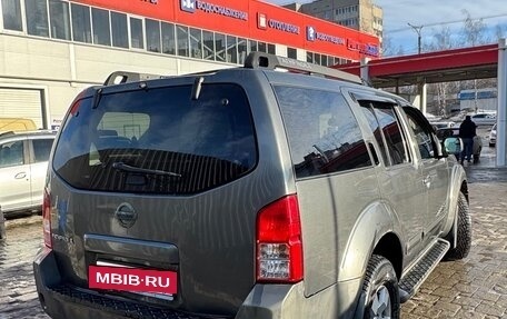 Nissan Pathfinder, 2005 год, 959 999 рублей, 16 фотография