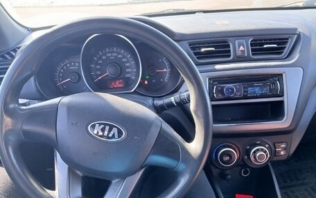 KIA Rio III рестайлинг, 2013 год, 520 000 рублей, 2 фотография