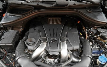 Mercedes-Benz GLE, 2016 год, 3 500 000 рублей, 27 фотография