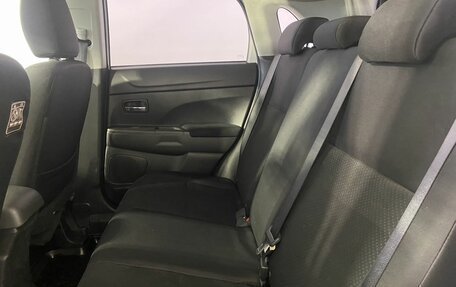 Mitsubishi ASX I рестайлинг, 2013 год, 1 170 000 рублей, 13 фотография