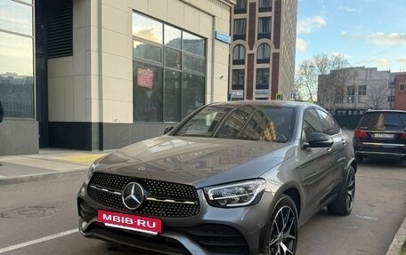 Mercedes-Benz GLC, 2019 год, 6 300 000 рублей, 3 фотография