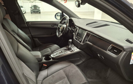 Porsche Macan I рестайлинг, 2018 год, 3 500 000 рублей, 13 фотография