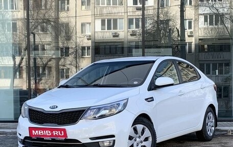 KIA Rio III рестайлинг, 2017 год, 944 000 рублей, 1 фотография