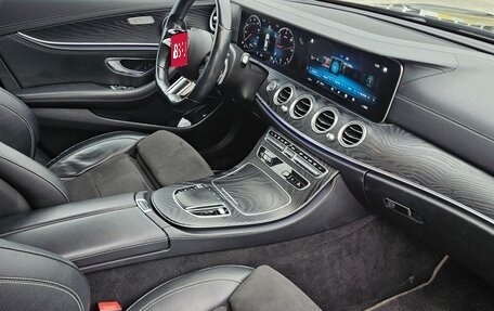 Mercedes-Benz E-Класс, 2020 год, 3 950 000 рублей, 7 фотография