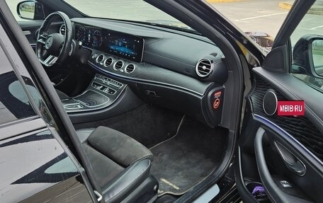 Mercedes-Benz E-Класс, 2020 год, 3 950 000 рублей, 8 фотография