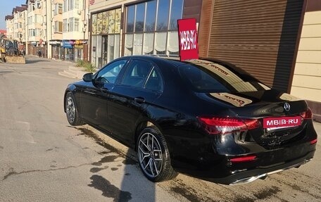 Mercedes-Benz E-Класс, 2020 год, 3 950 000 рублей, 5 фотография
