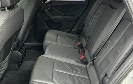 Audi Q3, 2022 год, 2 600 000 рублей, 8 фотография