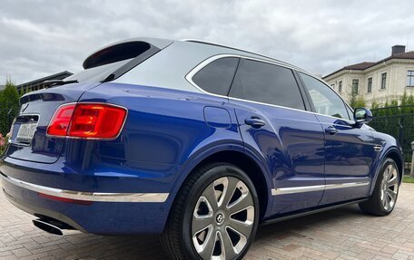 Bentley Bentayga I, 2017 год, 16 890 000 рублей, 4 фотография