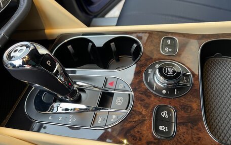 Bentley Bentayga I, 2017 год, 16 890 000 рублей, 10 фотография