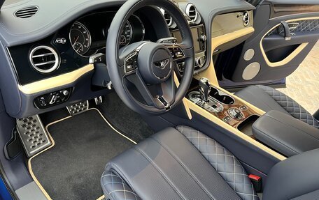 Bentley Bentayga I, 2017 год, 16 890 000 рублей, 6 фотография