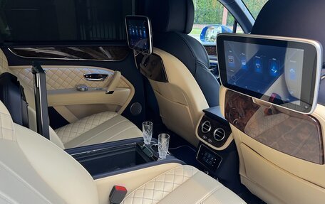 Bentley Bentayga I, 2017 год, 16 890 000 рублей, 20 фотография