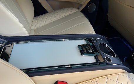 Bentley Bentayga I, 2017 год, 16 890 000 рублей, 21 фотография