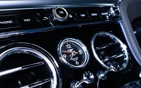 Bentley Continental GT III, 2022 год, 23 400 000 рублей, 28 фотография