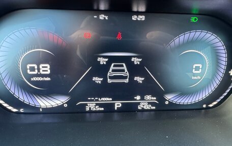 Geely Emgrand, 2024 год, 1 890 000 рублей, 12 фотография