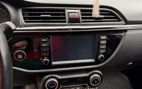 KIA Rio IV, 2018 год, 1 500 000 рублей, 15 фотография