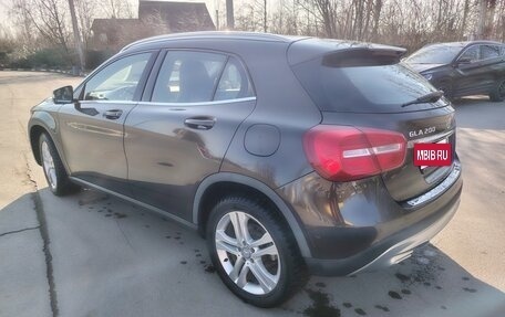 Mercedes-Benz GLA, 2015 год, 1 650 000 рублей, 6 фотография