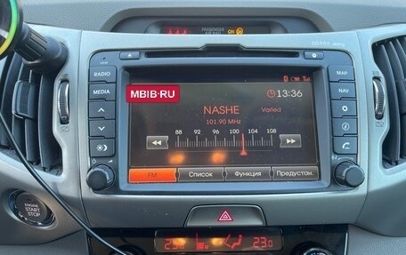 KIA Sportage III, 2011 год, 1 250 000 рублей, 16 фотография