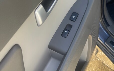 KIA Sportage III, 2011 год, 1 250 000 рублей, 19 фотография